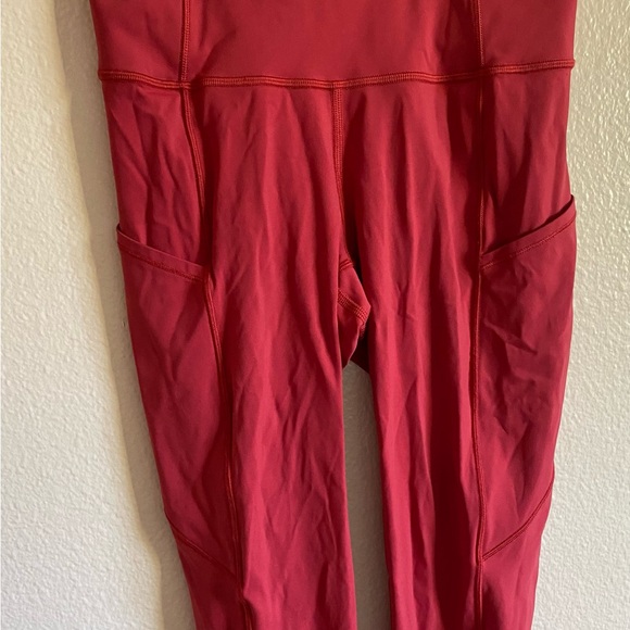 Lululemon Capri leggings - Picture 2 of 3